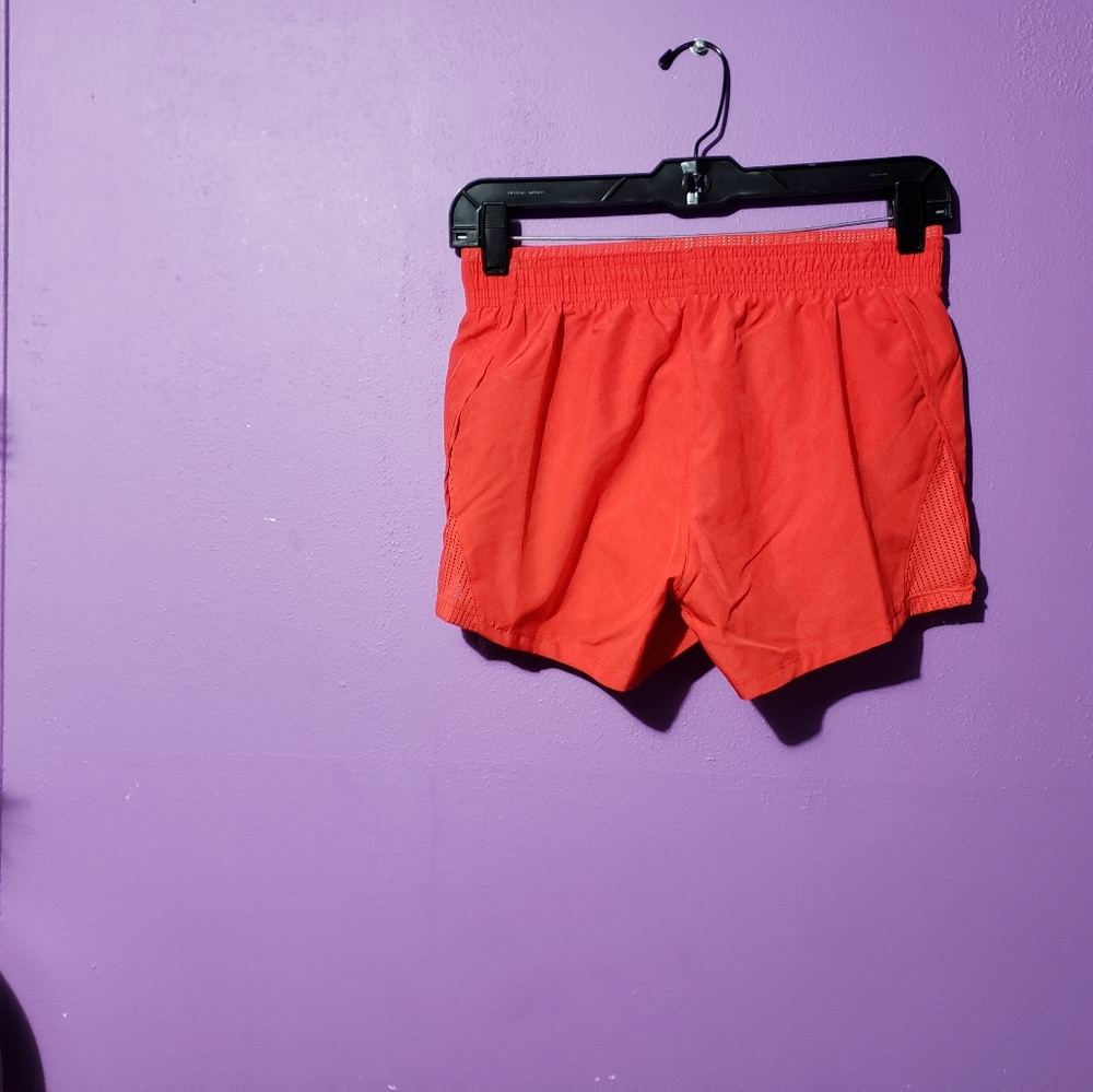 Nike shorts orange-red xs